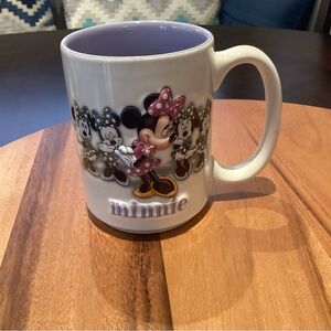 Walt Disney World Minnie Mouse 3D Ceramic Coffee Mug Cup - Parks Exclusive